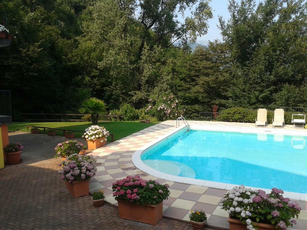 Relax Vista Lago Villanuova sul clisi Exterior foto